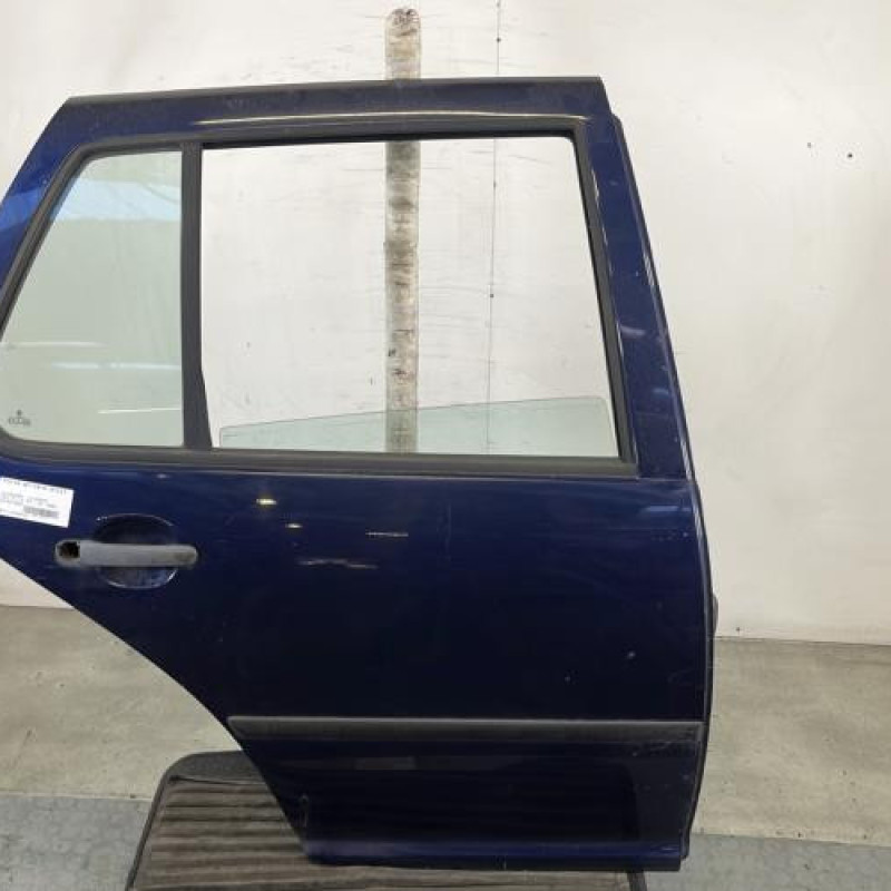 Porte arriere droit VOLKSWAGEN GOLF 4 Photo n°1