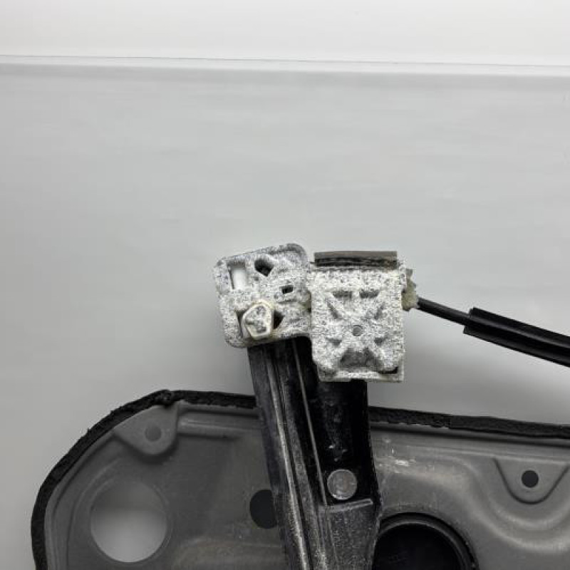 Leve vitre electrique avant droit VOLKSWAGEN GOLF 4 Photo n°8
