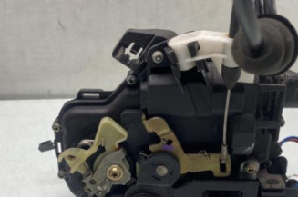 Serrure arriere gauche VOLKSWAGEN GOLF 4