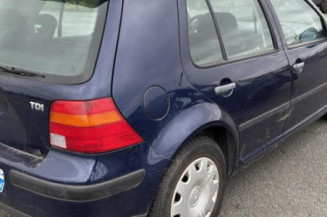 Serrure avant gauche VOLKSWAGEN GOLF 4