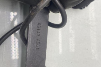 Attache ceinture avant gauche PEUGEOT 307
