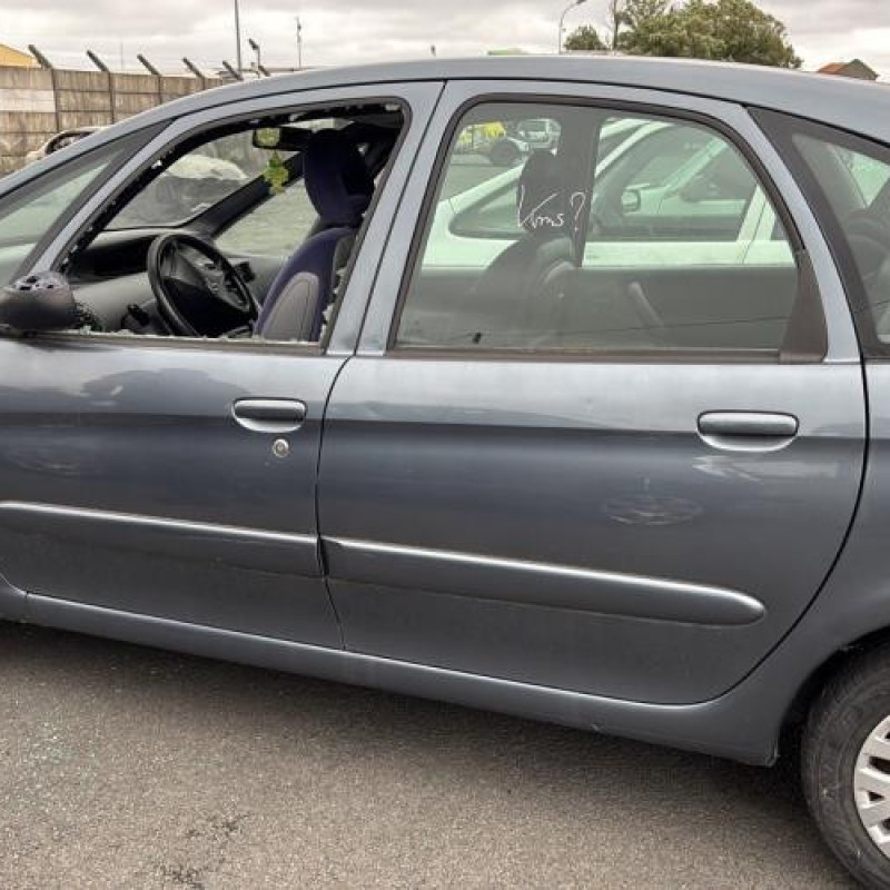 Porte avant droit CITROEN XSARA PICASSO Photo n°12