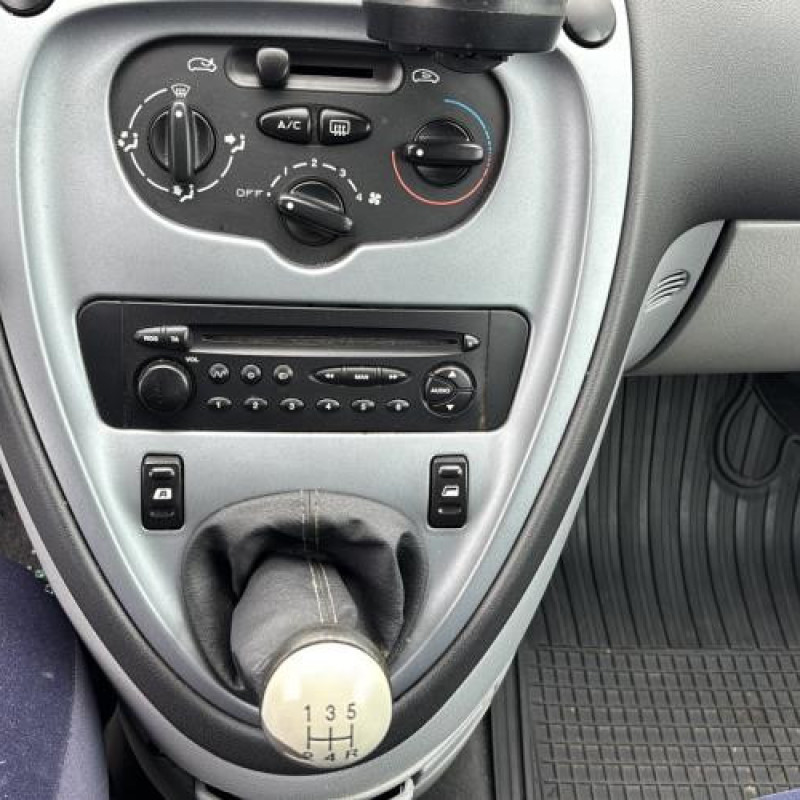 Porte avant droit CITROEN XSARA PICASSO Photo n°20