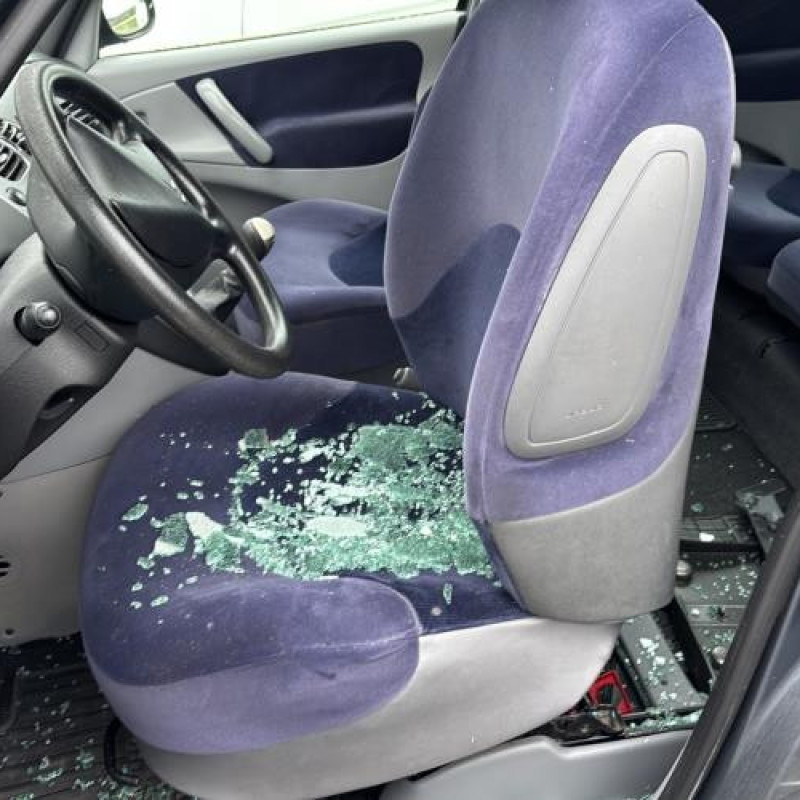 Compteur CITROEN XSARA PICASSO Photo n°18