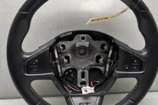 Volant RENAULT CLIO 4 Photo n°1