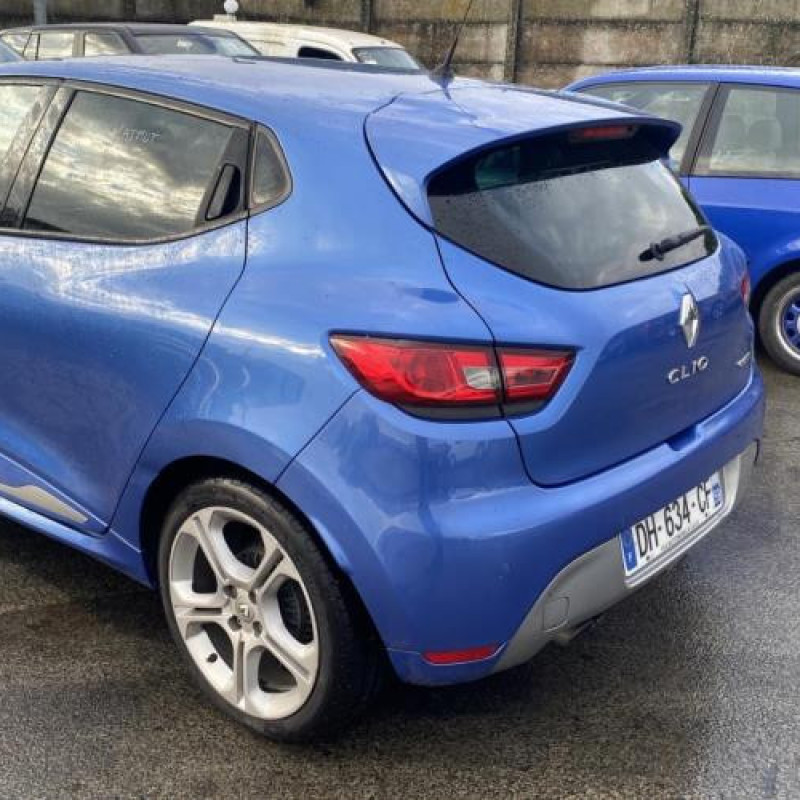 Volant RENAULT CLIO 4 Photo n°18