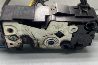 Serrure arriere droit PEUGEOT 207