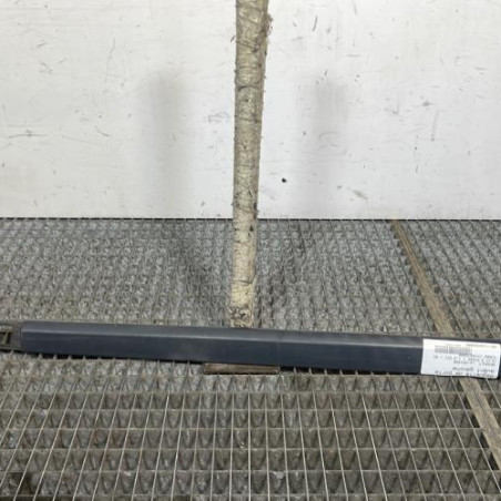 Baguette de porte avant gauche RENAULT CLIO 3 Photo n°1