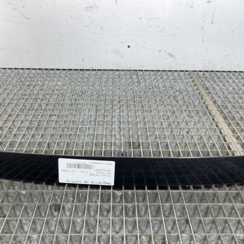 Baguette de coffre PEUGEOT 207 Photo n°1