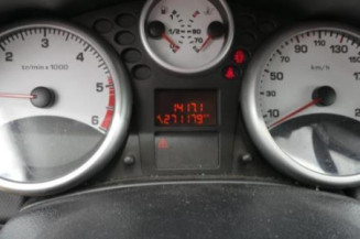 Baguette de coffre PEUGEOT 207