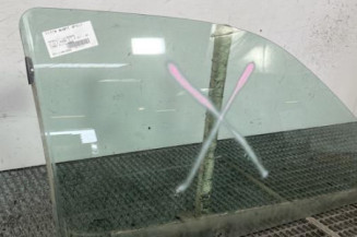 Vitre avant droit RENAULT CLIO 2