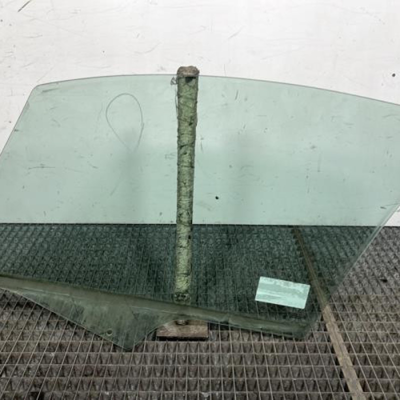 Vitre avant droit CITROEN C3 1 Photo n°4