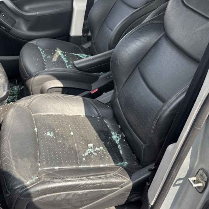 Porte avant droit CITROEN C4 PICASSO 1 Photo n°16