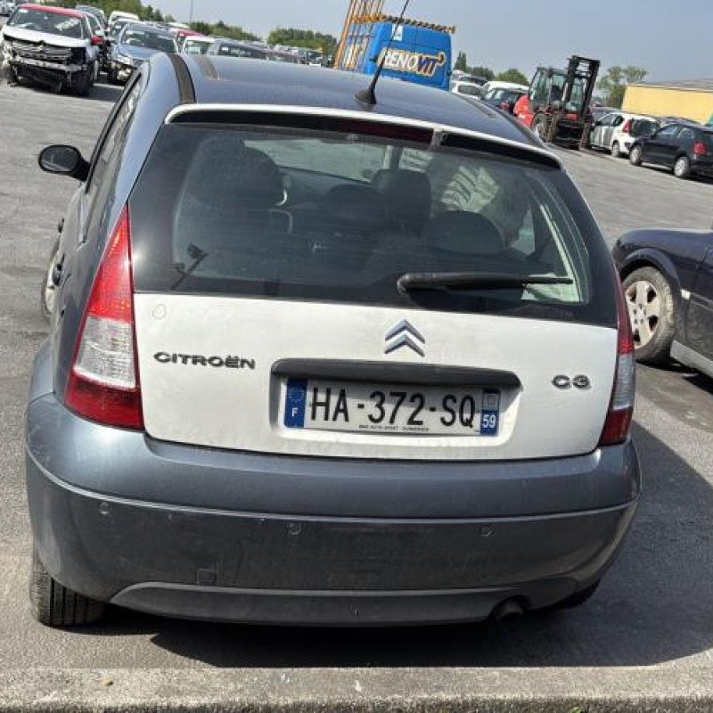 Pare choc arriere CITROEN C3 1 X-TR Photo n°11