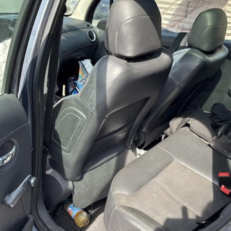 Pare choc arriere CITROEN C3 1 X-TR Photo n°16