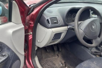 Porte avant droit RENAULT CLIO 2