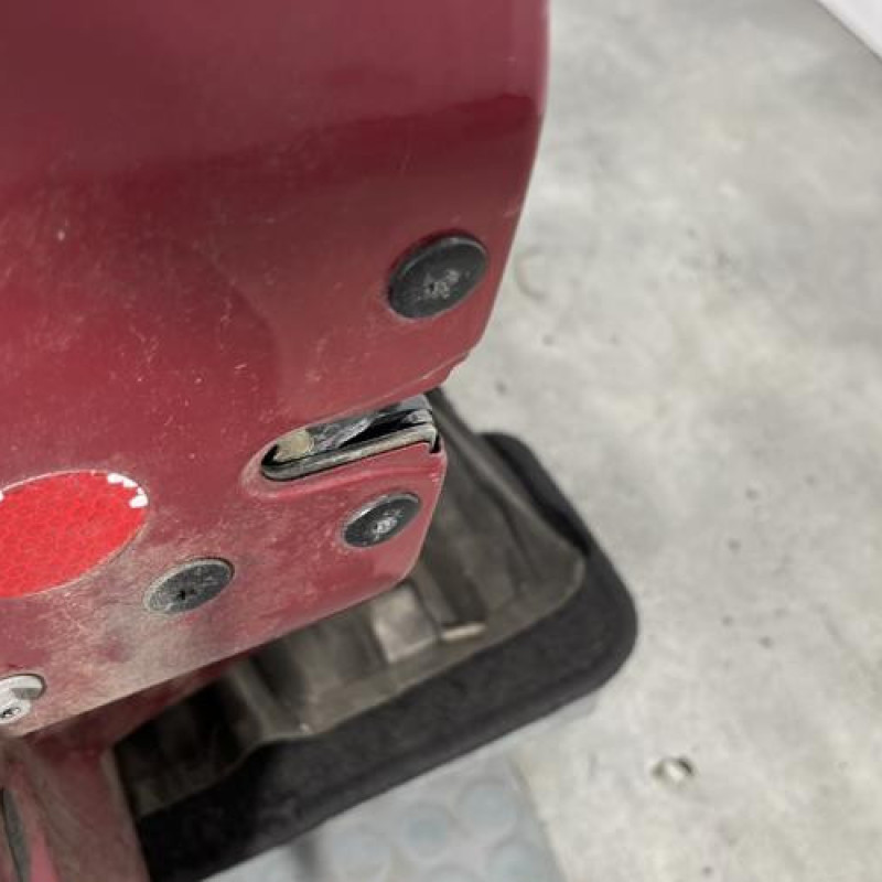 Porte avant gauche RENAULT CLIO 2 Photo n°3