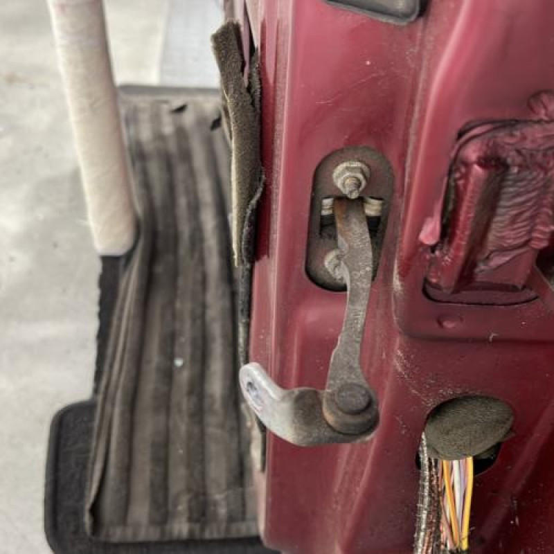 Porte avant gauche RENAULT CLIO 2 Photo n°4