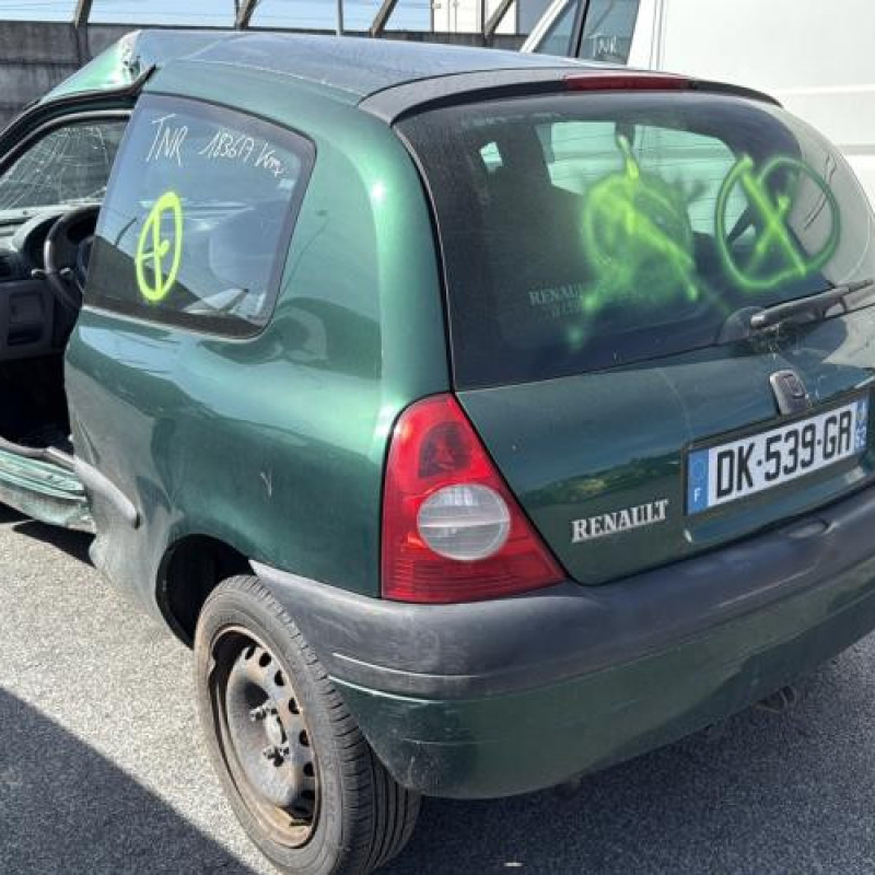 Cremaillere assistee RENAULT CLIO 2 Photo n°8