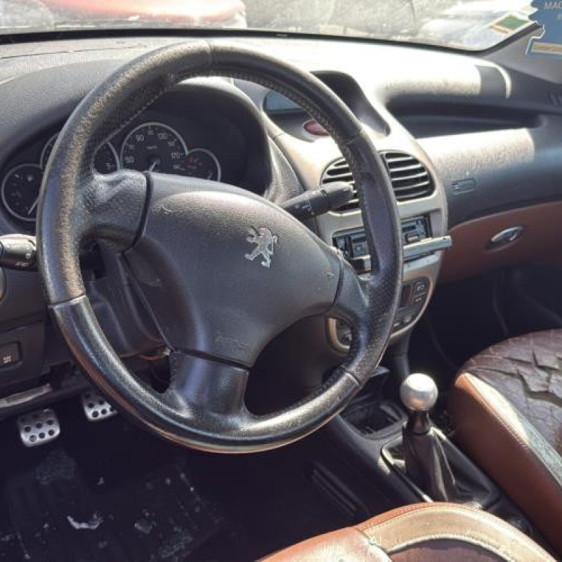 Pare choc arriere PEUGEOT 206 Photo n°13