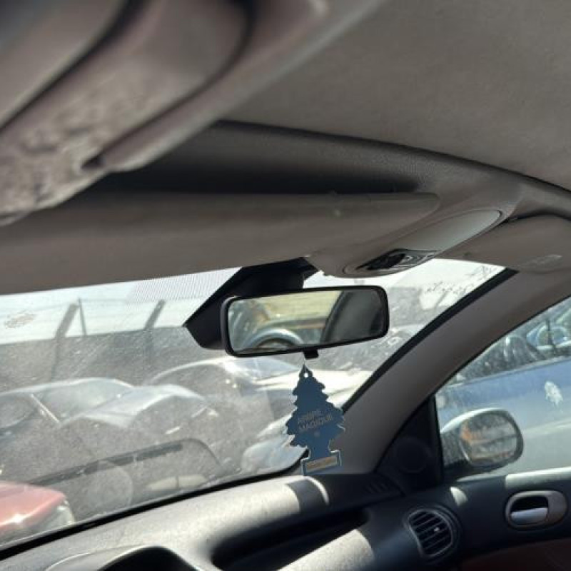 Pare choc arriere PEUGEOT 206 Photo n°14