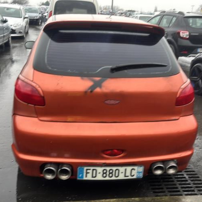 Bouton de warning PEUGEOT 206 Photo n°8