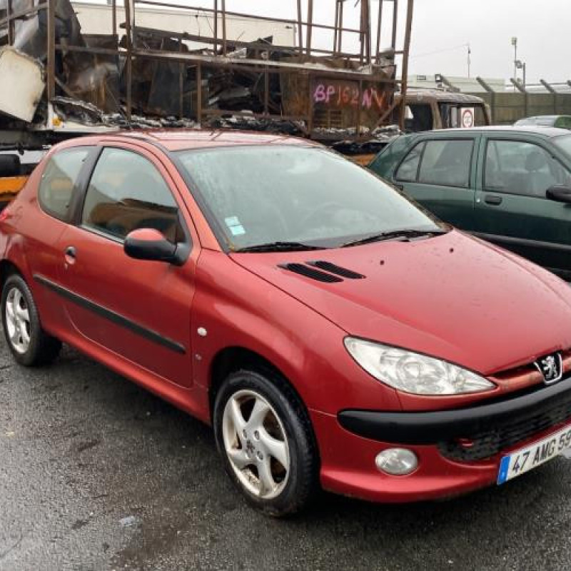 Pare choc avant PEUGEOT 206 Photo n°9