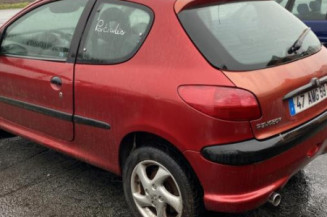 Pare choc avant PEUGEOT 206