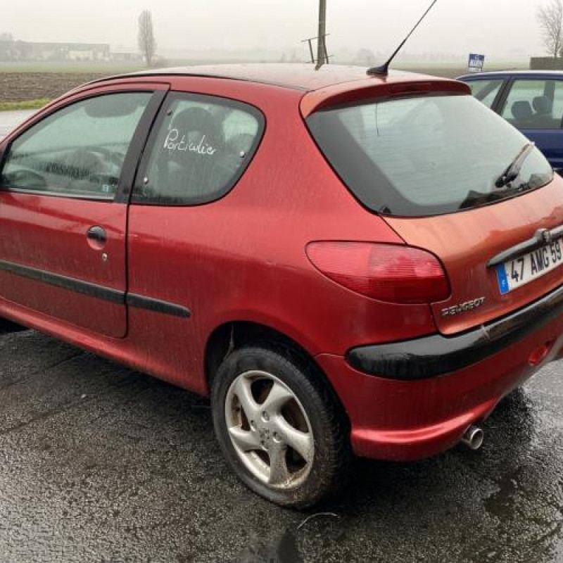 Pare choc avant PEUGEOT 206 Photo n°11