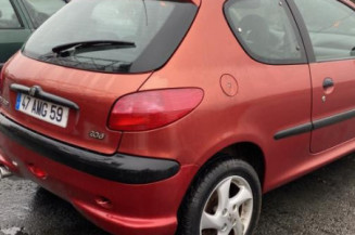 Pare choc avant PEUGEOT 206
