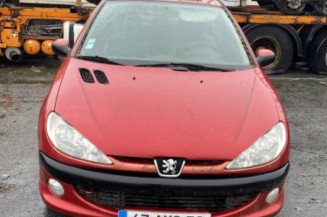 Pare choc avant PEUGEOT 206