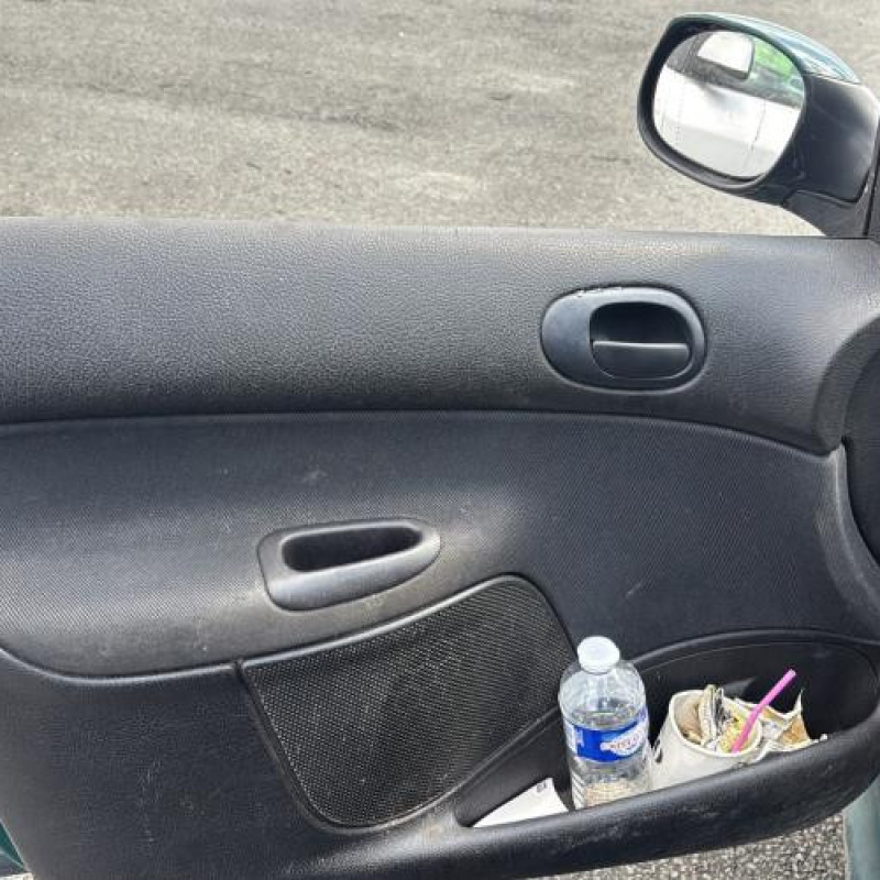 Boitier air bag PEUGEOT 206 Photo n°12