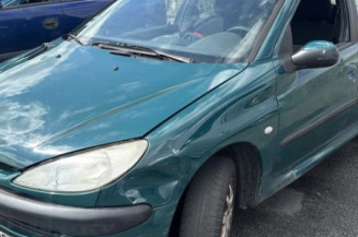 Face avant PEUGEOT 206