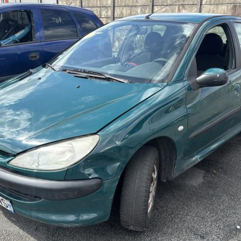 Face avant PEUGEOT 206 Photo n°6