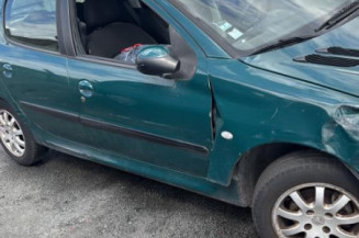 Face avant PEUGEOT 206
