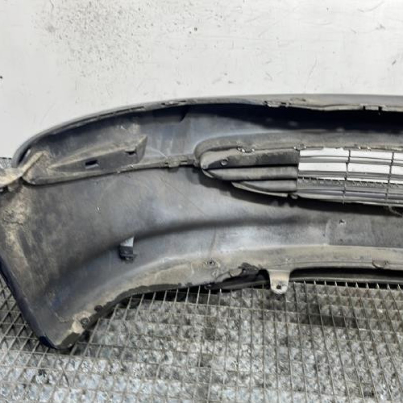 Pare choc avant PEUGEOT 206 Photo n°6