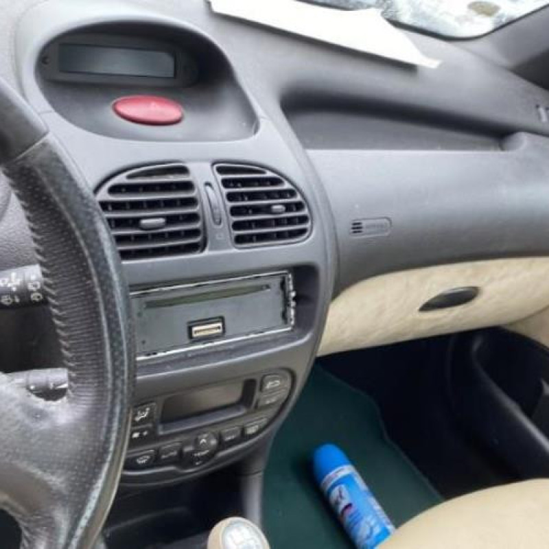 Commande autoradio PEUGEOT 206 Photo n°14