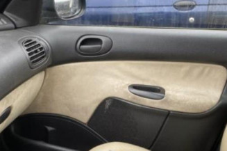 Commande autoradio PEUGEOT 206