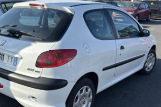 Face avant PEUGEOT 206