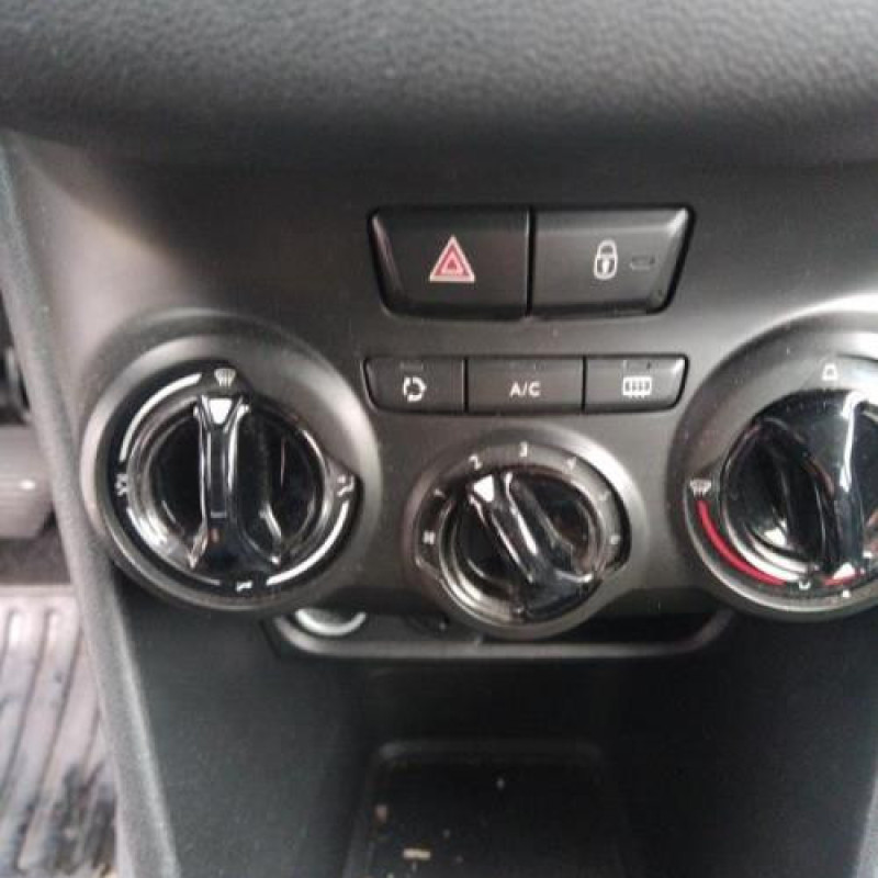Renfort pare choc arriere (traverse) PEUGEOT 208 1 Photo n°19