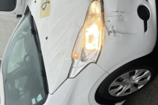 Renfort pare choc arriere (traverse) PEUGEOT 208 1