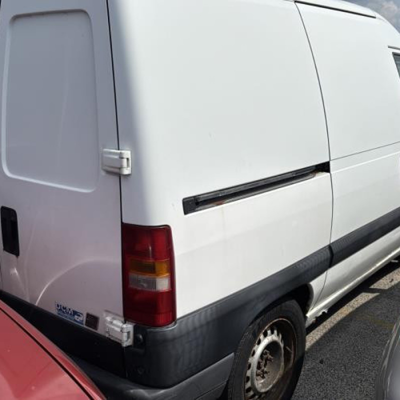 Porte avant droit FIAT SCUDO 2 Photo n°9