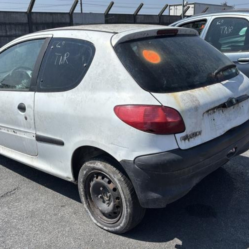 Compteur PEUGEOT 206 Photo n°8