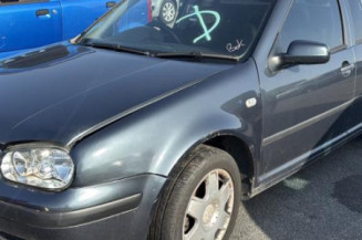 Vitre arriere droit VOLKSWAGEN GOLF 4
