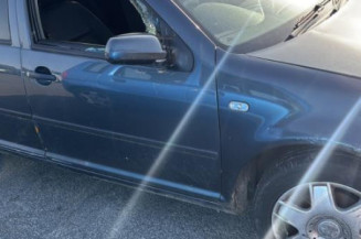 Vitre arriere droit VOLKSWAGEN GOLF 4