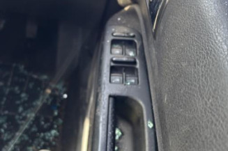 Vitre arriere droit VOLKSWAGEN GOLF 4