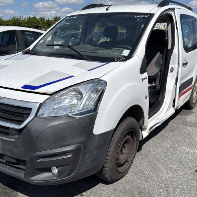 Renfort pare choc arriere (traverse) PEUGEOT PARTNER 2 Photo n°8