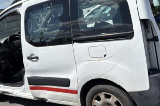Renfort pare choc arriere (traverse) PEUGEOT PARTNER 2
