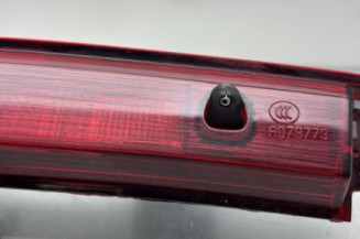 Feu arriere stop central RENAULT CLIO 4