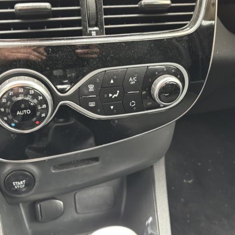 Renfort pare choc arriere (traverse) RENAULT CLIO 4 Photo n°10